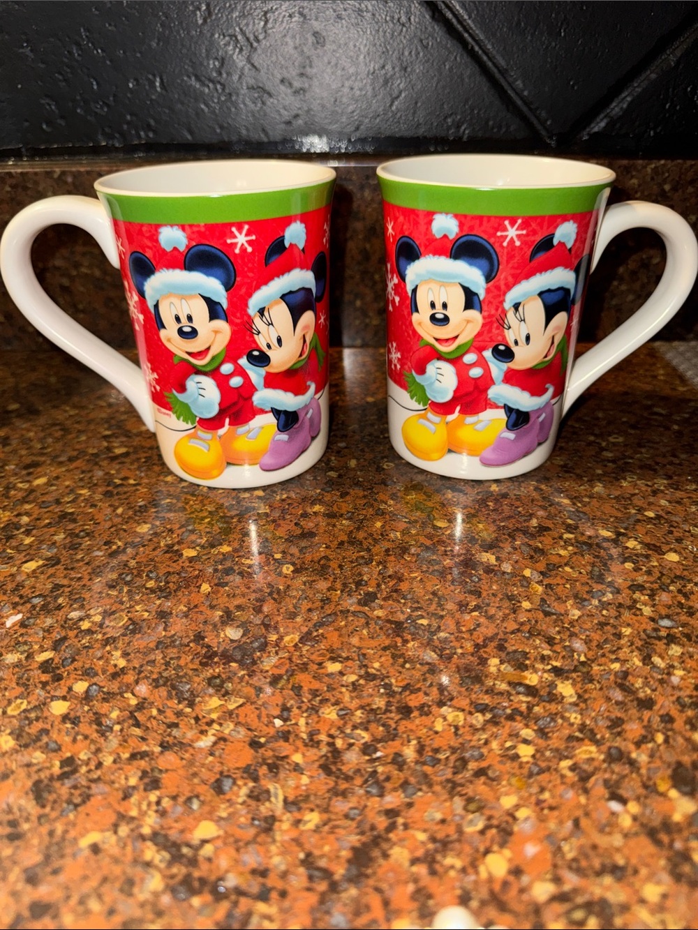 Kcare Set of 2 Disney Christmas Mickey & Minnie Holiday Mugs - Red